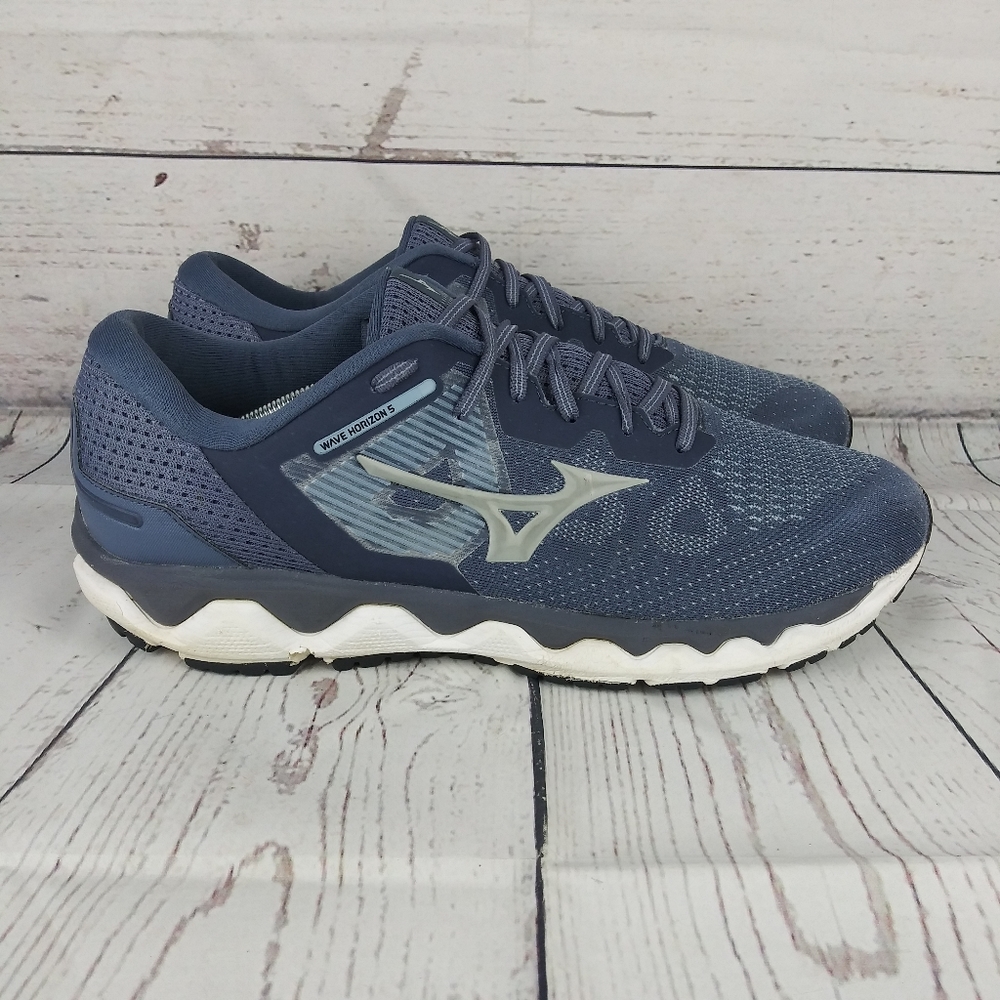 Mizuno Wave Horizon 5 Running Shoes grey Men's Size 13
